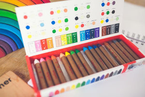 Kitpas Medium Stick Crayons 16 Colours